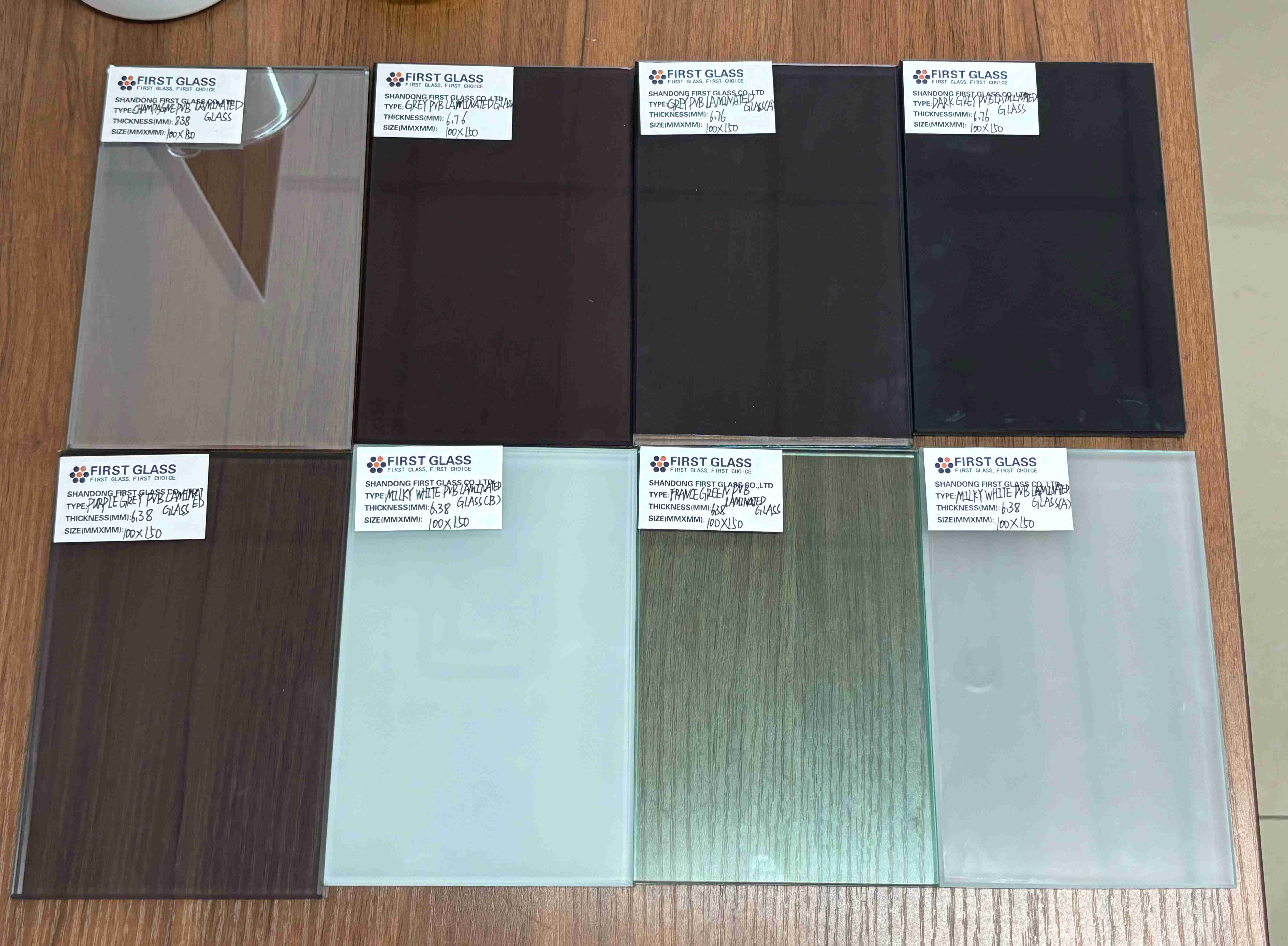 Color PVB Laminated Glass