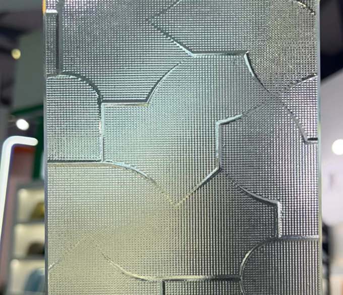 3mm-10mm High-Performance Patterned Glass