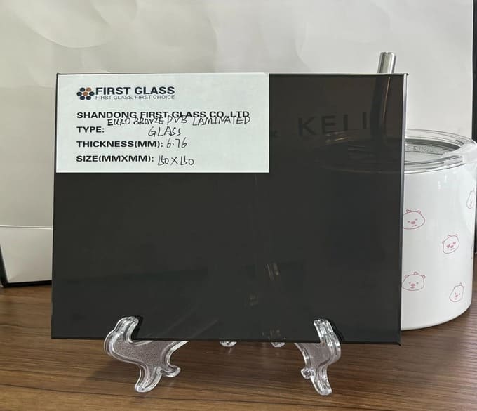 Color PVB Laminated Glass